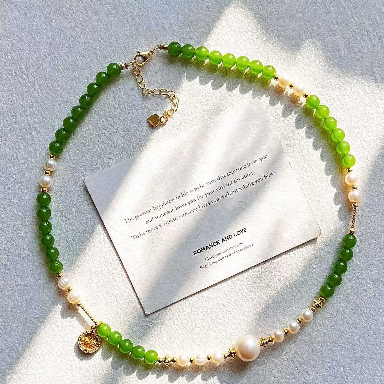 Vintage Fashion Instagram - Colar Choker de Designer com Pérola